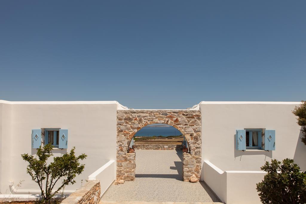 אנטיפארוס Ergina Summer Resort מראה חיצוני תמונה