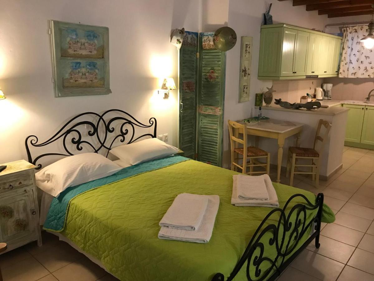 אנטיפארוס Ergina Summer Resort מראה חיצוני תמונה