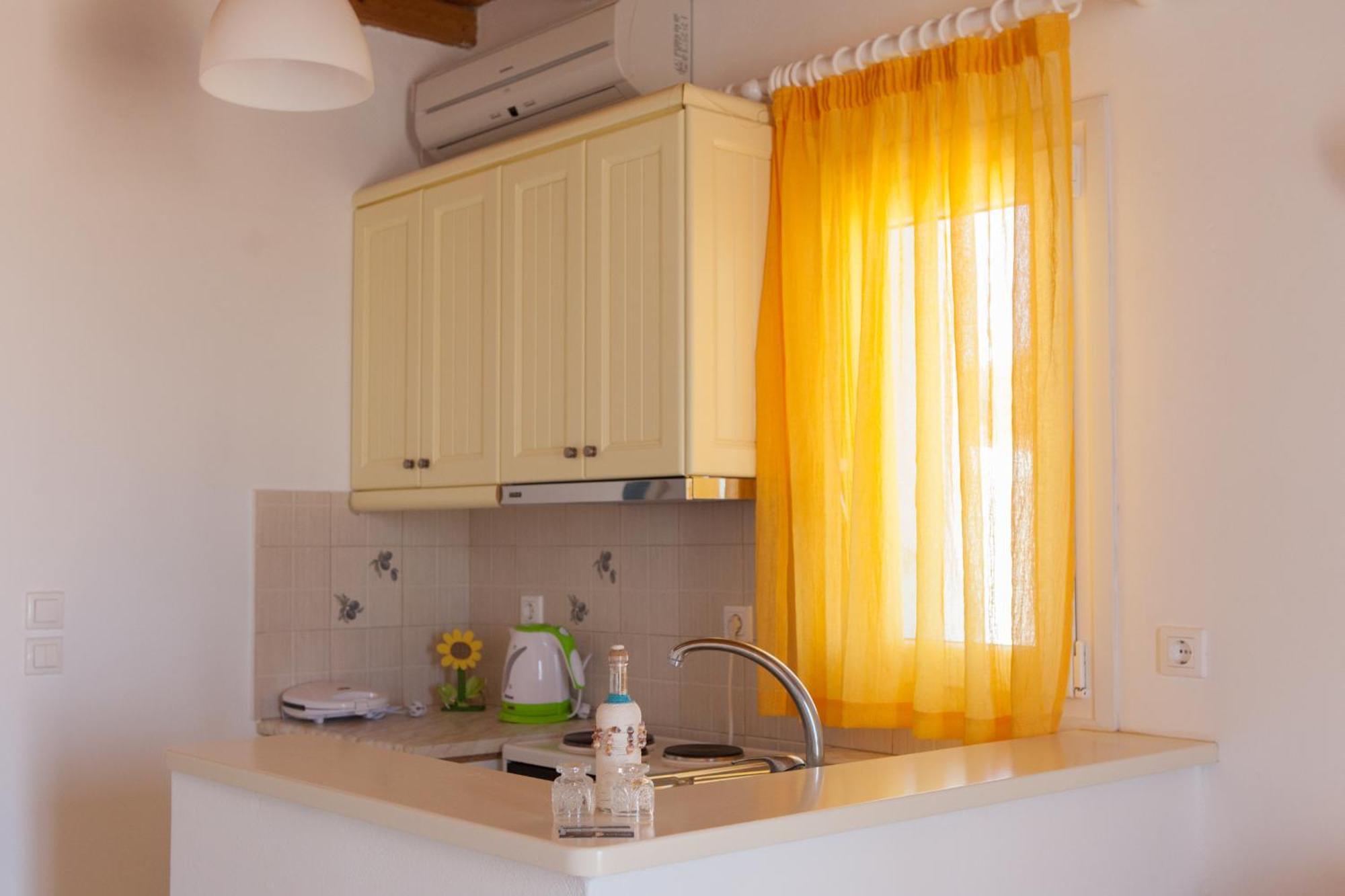 אנטיפארוס Ergina Summer Resort חדר תמונה