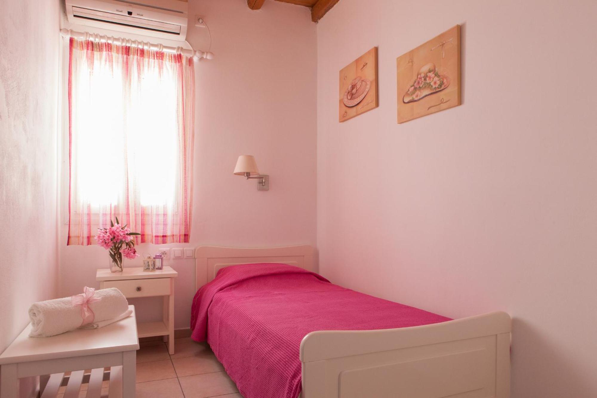 אנטיפארוס Ergina Summer Resort חדר תמונה